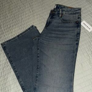 PacSun Women's Light Blue bootcut midrise Jeans